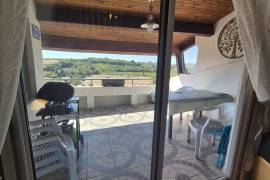 Charming Apartment Offering 75 M2 Of Living Space And A Lovely Terrace With Unobstructed Views In A Pleasant And Authentic Environment.