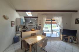 Charming Apartment Offering 75 M2 Of Living Space And A Lovely Terrace With Unobstructed Views In A Pleasant And Authentic Environment.