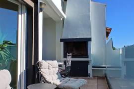 Charming And Pleasant Fully Renovated Town House With 142 M2 Of Living Space, Studio, Pleasant Courtyard And 2 Terraces, Near The Sea Charming And Pleasant Fully Renovated Town House With 142 M2 Of Living Space, Studio, Pleasant Courtyard And 2 Terraces, Near The Sea