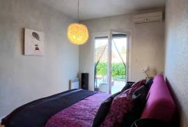 Charming And Pleasant Fully Renovated Town House With 142 M2 Of Living Space, Studio, Pleasant Courtyard And 2 Terraces, Near The Sea Charming And Pleasant Fully Renovated Town House With 142 M2 Of Living Space, Studio, Pleasant Courtyard And 2 Terraces, Near The Sea