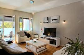 Charming And Pleasant Fully Renovated Town House With 142 M2 Of Living Space, Studio, Pleasant Courtyard And 2 Terraces, Near The Sea Charming And Pleasant Fully Renovated Town House With 142 M2 Of Living Space, Studio, Pleasant Courtyard And 2 Terraces, Near The Sea