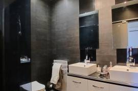 Charming And Pleasant Fully Renovated Town House With 142 M2 Of Living Space, Studio, Pleasant Courtyard And 2 Terraces, Near The Sea Charming And Pleasant Fully Renovated Town House With 142 M2 Of Living Space, Studio, Pleasant Courtyard And 2 Terraces, Near The Sea