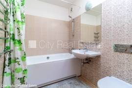 Detached house for rent in Riga district, 231.00m2