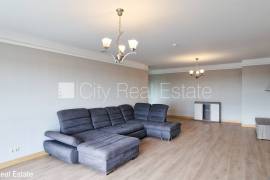 Apartment for rent in Riga, 100.00m2