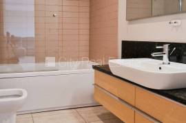 Apartment for rent in Riga, 100.00m2