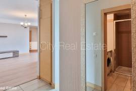 Apartment for rent in Riga, 100.00m2