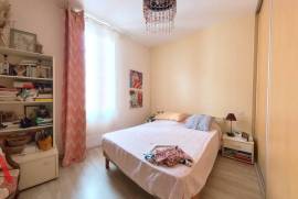 3 room, 83m2 Townhouse for sale in Narbonne - 220 000 € * 3 room, 83m2 Townhouse for sale in Narbonne - 220 000 € *