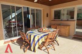 5 room, 171m2 Villa for sale in Laroque des alberes - 625 000 € * 5 room, 171m2 Villa for sale in Laroque des alberes - 625 000 € *