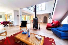 5 room, 171m2 Villa for sale in Laroque des alberes - 625 000 € * 5 room, 171m2 Villa for sale in Laroque des alberes - 625 000 € *