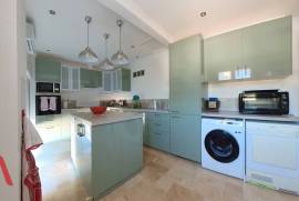 5 room, 99m2 Villa for sale in Puissalicon - 320 000 € *