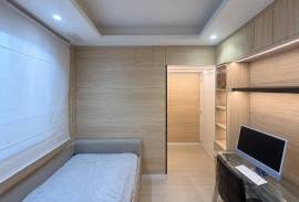 listing listing