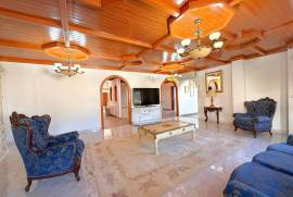 listing listing
