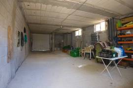 listing listing