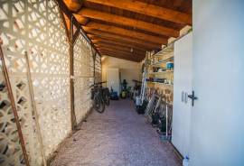 listing listing