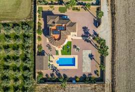 listing listing