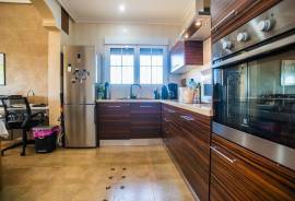 listing listing