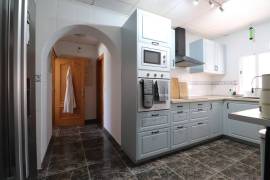 listing listing