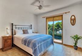 listing listing