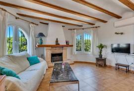 listing listing