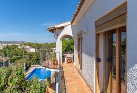 listing listing