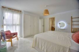 listing listing