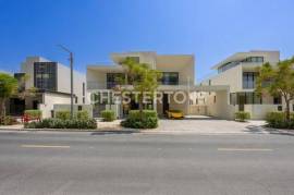 Huge Layout | Lake View | Pool Option