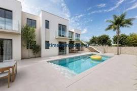 2558137 - Apartment For sale, Platanias, 53 sq.m., €228.000