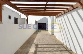 3 Bedroom House For Sale 3 Bedroom House For Sale