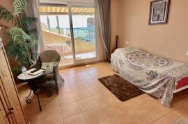 listing listing