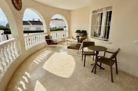 listing listing