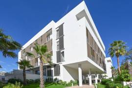 listing listing