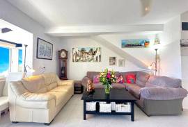 listing listing