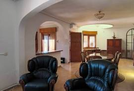 listing listing