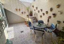 listing listing