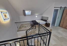 listing listing