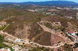 Excellent rustic land in Mexilhoeira Grande - Pereira – Portimão Excellent rustic land in Mexilhoeira Grande - Pereira – Portimão