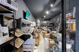 Rent Shop City Center with total area of 131m² (Ground floor of 66m² and Basement of 65m²) - Portimão Rent Shop City Center with total area of 131m² (Ground floor of 66m² and Basement of 65m²) - Portimão