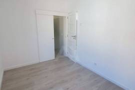 Apartamento T2 remodelado com duas casas de banho e vista mar Apartamento T2 remodelado com duas casas de banho e vista mar