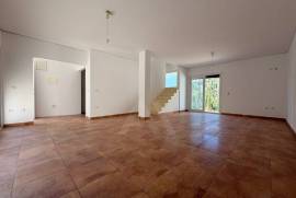 Moradia T4 em Mina de Água, Amadora Moradia T4 em Mina de Água, Amadora