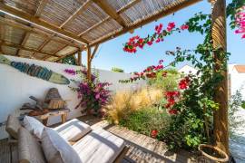 1+2 Bedroom House with private pool, located in the Pestana Comporta Village tourist development.