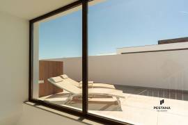 2+1-bedroom apartment with private pool, in the tourist development Pestana Porto Covo Village
