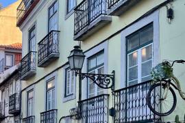 Trespasse - restaurant in full activity - Bairro Alto - Lisbon Trespasse - restaurant in full activity - Bairro Alto - Lisbon