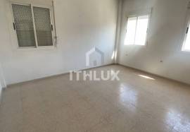 Two-story house with patio and garage in Puebla de la Calzada · 4 bedrooms · 3 bathrooms