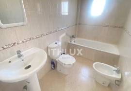 Two-story house with patio and garage in Puebla de la Calzada · 4 bedrooms · 3 bathrooms