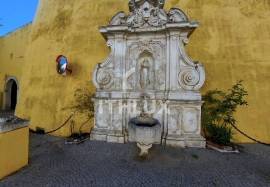 Building in the Historic Center of Elvas – Unique Investment Opportunity