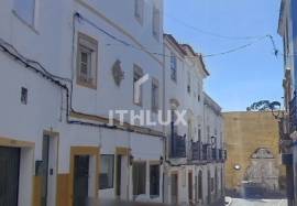 Building in the Historic Center of Elvas – Unique Investment Opportunity