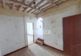 Building in the Historic Center of Elvas – Unique Investment Opportunity