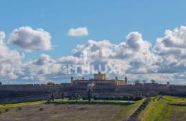 Building in the Historic Center of Elvas – Unique Investment Opportunity
