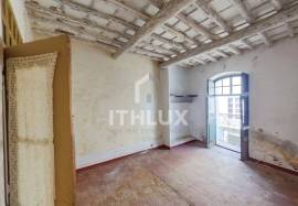 Building in the Historic Center of Elvas – Unique Investment Opportunity