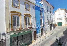 Building in the Historic Center of Elvas – Unique Investment Opportunity